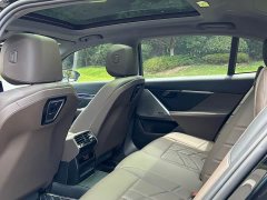 BMW 5 Series 530Li Premier M Sport Package - ფოტო 9