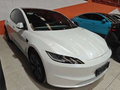 Tesla Model 3 Rear-Wheel Drive - ფოტო 3