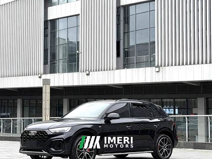 Audi Q5L 40 TFSI Luxury Dynamic - ავტომობილი ჩინეთიდან