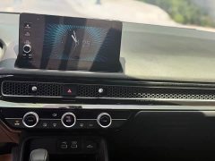 Honda Civic 180TURBO CVT Premium Edition - ფოტო 12