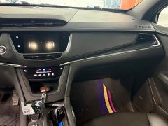 Cadillac XT5 2022 2.0T FWD Luxury - ფოტო 9