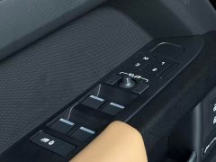 Land Rover Defender 110 3.0T P400 X-Dynamic HSE - ფოტო 8