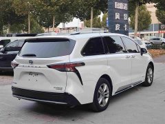 Toyota Sienna 2021 2.5L Hybrid Platinum Edition - ფოტო 4