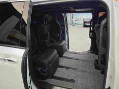 Toyota Sienna 2021 2.5L Hybrid Platinum Edition - ფოტო 9