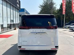 Denza BYD Denza D9 DM-i 1050 Premium - ფოტო 5