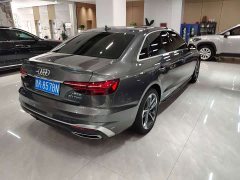 Audi A4L 40 TFSI Fashion Dynamic - ფოტო 3