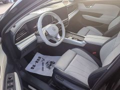 Volkswagen Passat 2025 Pro 380TSI Dragon Prestige Edition - ფოტო 4