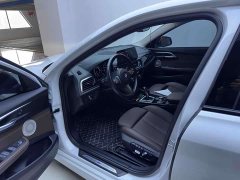 BMW 1 Series 120i M Sport Night Edition - ფოტო 9