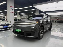 Li Auto L7 2024 Pro - ფოტო 1