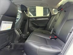 Honda Accord 260TURBO Phantom Night Premium Edition - ფოტო 12