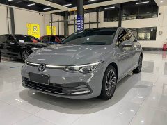 Volkswagen Golf 2021 280TSI DSG 30th Anniversary Edition - ფოტო 1