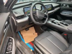 Changan Oushang Z6 Blue Whale 1.5T DCT Smart Comfort Edition - ფოტო 5