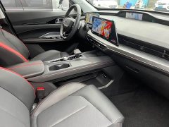 Changan Oushan Z6 Blue Whale 1.5T DCT Smart Edition - ფოტო 11