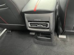 Changan Oushan Z6 Blue Whale 1.5T DCT Smart Edition - ფოტო 15