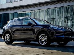 Porsche Cayenne 3.0T Platinum Edition - ფოტო 3