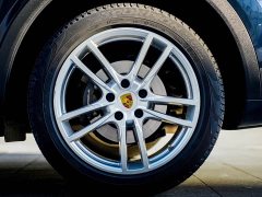 Porsche Cayenne 3.0T Platinum Edition - ფოტო 9