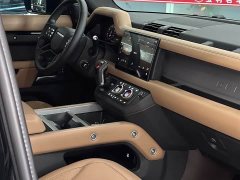 Land Rover Defender 2025 110 3.0T P400 Dark Edition - ფოტო 11