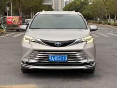 Toyota Sienna 2021 2.5L Hybrid Platinum Edition - ფოტო 2