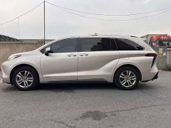Toyota Sienna 2021 2.5L Hybrid Platinum Edition - ფოტო 4