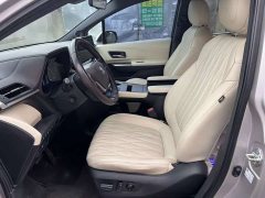 Toyota Sienna 2021 2.5L Hybrid Platinum Edition - ფოტო 6