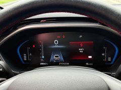 Ford Focus Hatchback EcoBoost 180 Automatic ST Line - ფოტო 17