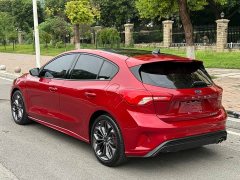 Ford Focus Hatchback EcoBoost 180 Automatic ST Line - ფოტო 7