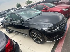 Volkswagen Magotan 2 Million Units Commemorative Edition 330TSI DSG Luxury - ფოტო 3
