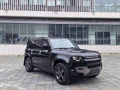 Land Rover Defender 110 3.0T P400 X-Dynamic HSE - ფოტო 3