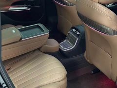 Mercedes-Benz E-Class E 300 L Fashion Edition - ფოტო 15