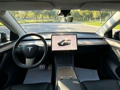 Tesla Model Y Rear-Wheel Drive - ფოტო 7