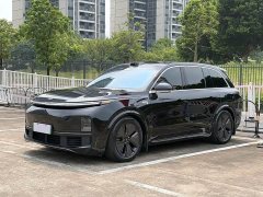 Li Auto L8 Max - ფოტო 1