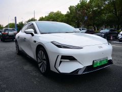 Geely Galaxy E8 550km Rear-Wheel Drive MAX - ფოტო 3