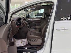 Volkswagen Viloran 2020 330TSI Luxury - ფოტო 3