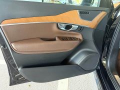 Volvo XC90 B6 Inscription 7-Seater - ფოტო 9