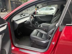 Tesla Model Y Rear-Wheel Drive - ფოტო 5