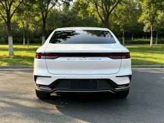 BYD Han 2022 DM-i 121KM Prestige - ფოტო 5