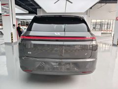 Li Auto L7 Max - ფოტო 17