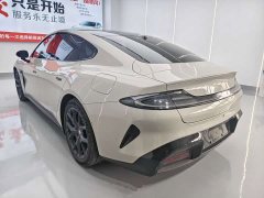 Xiaomi SU7 2024 Rear-Wheel Drive Standard Founder Edition - ფოტო 17