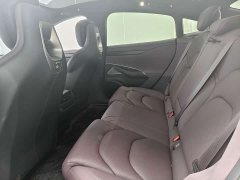 Xiaomi SU7 2024 Rear-Wheel Drive Standard Founder Edition - ფოტო 9