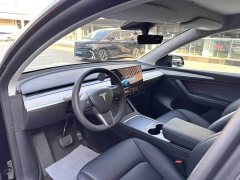 Tesla Model Y 2022 Facelift Rear-Wheel Drive - ფოტო 3