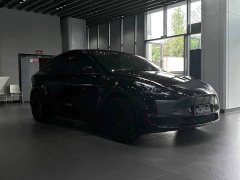 Tesla Model Y Long Range All-Wheel Drive - ფოტო 3