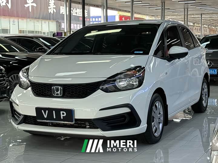 Honda Fit 1.5L CVT Trend Edition - ავტომობილი ჩინეთიდან