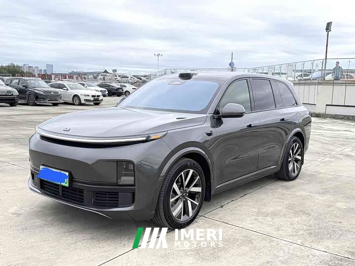 Li Auto L8 Max - ავტომობილი ჩინეთიდან