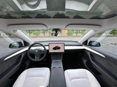 Tesla Model Y 2022 Facelift Rear-Wheel Drive - ფოტო 14