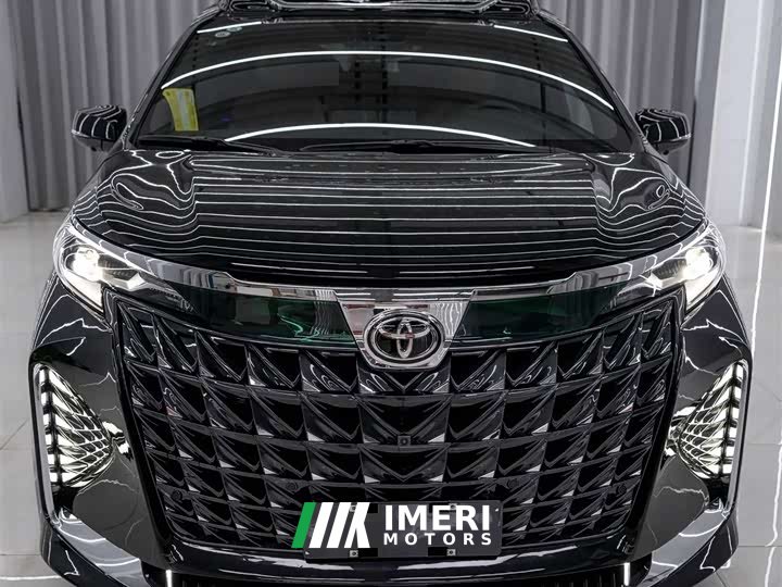 Toyota Gravia 2.5L Hybrid Comfort Edition