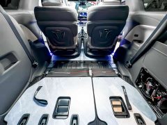 Toyota Gravia 2.5L Hybrid Comfort Edition - ფოტო 9