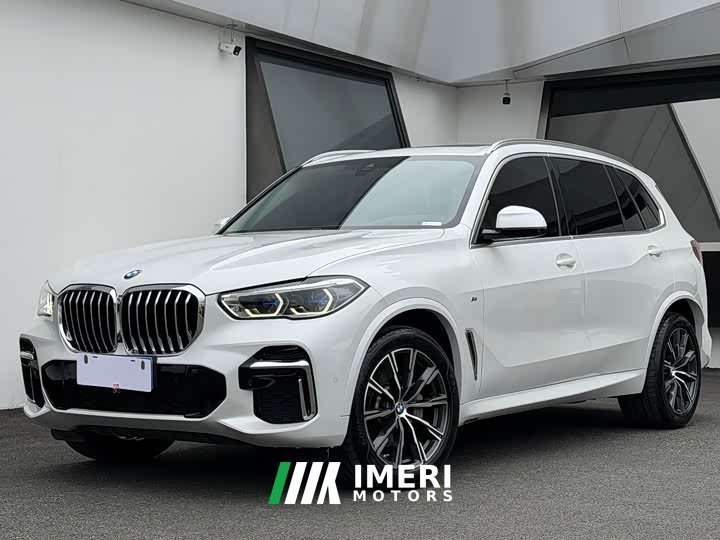 BMW X5 xDrive 30Li Luxury M Sport Package