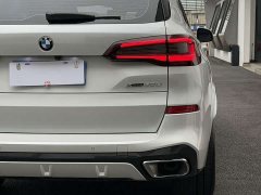 BMW X5 xDrive 30Li Luxury M Sport Package - ფოტო 18
