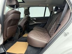 BMW X5 xDrive 30Li Luxury M Sport Package - ფოტო 5