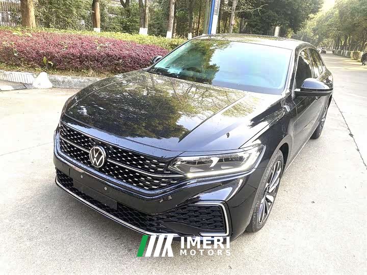 Volkswagen Passat 330TSI Starry Sky Elite - ავტომობილი ჩინეთიდან